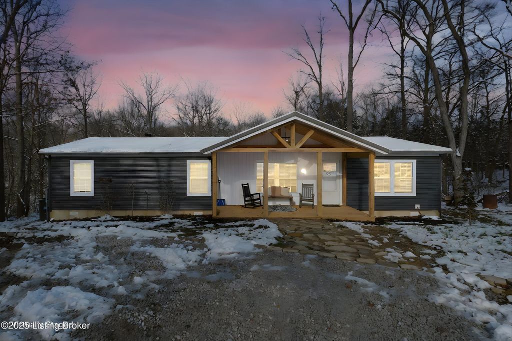 Photo of 2317 Ridge Rd, Pendleton, KY 40055 (MLS # 1704865)