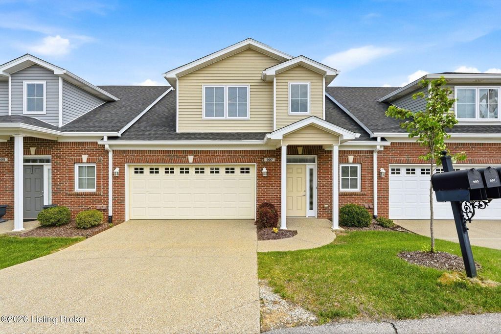 Photo of 907 S English Station Rd, Louisville, KY 40299 (MLS # 1714696)