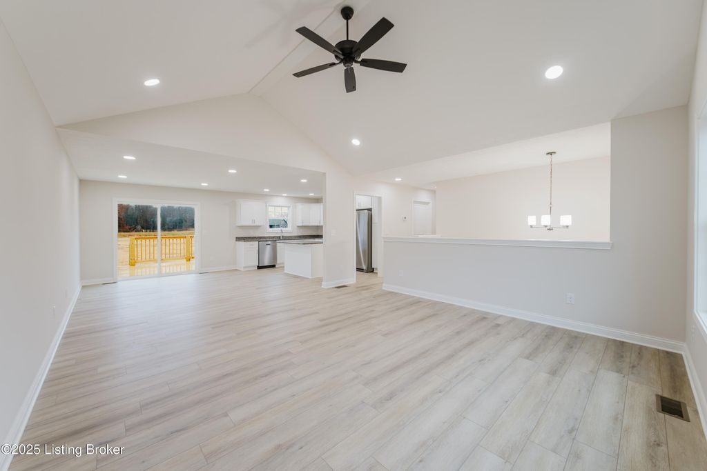 Photo of 200 Rock Ridge Rd, Brandenburg, KY 40108 (MLS # 1705144)