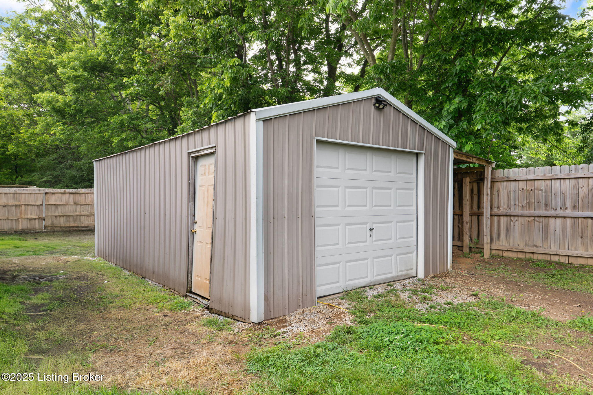 161 Sulphur Rd, New Castle, Pennsylvania image 13