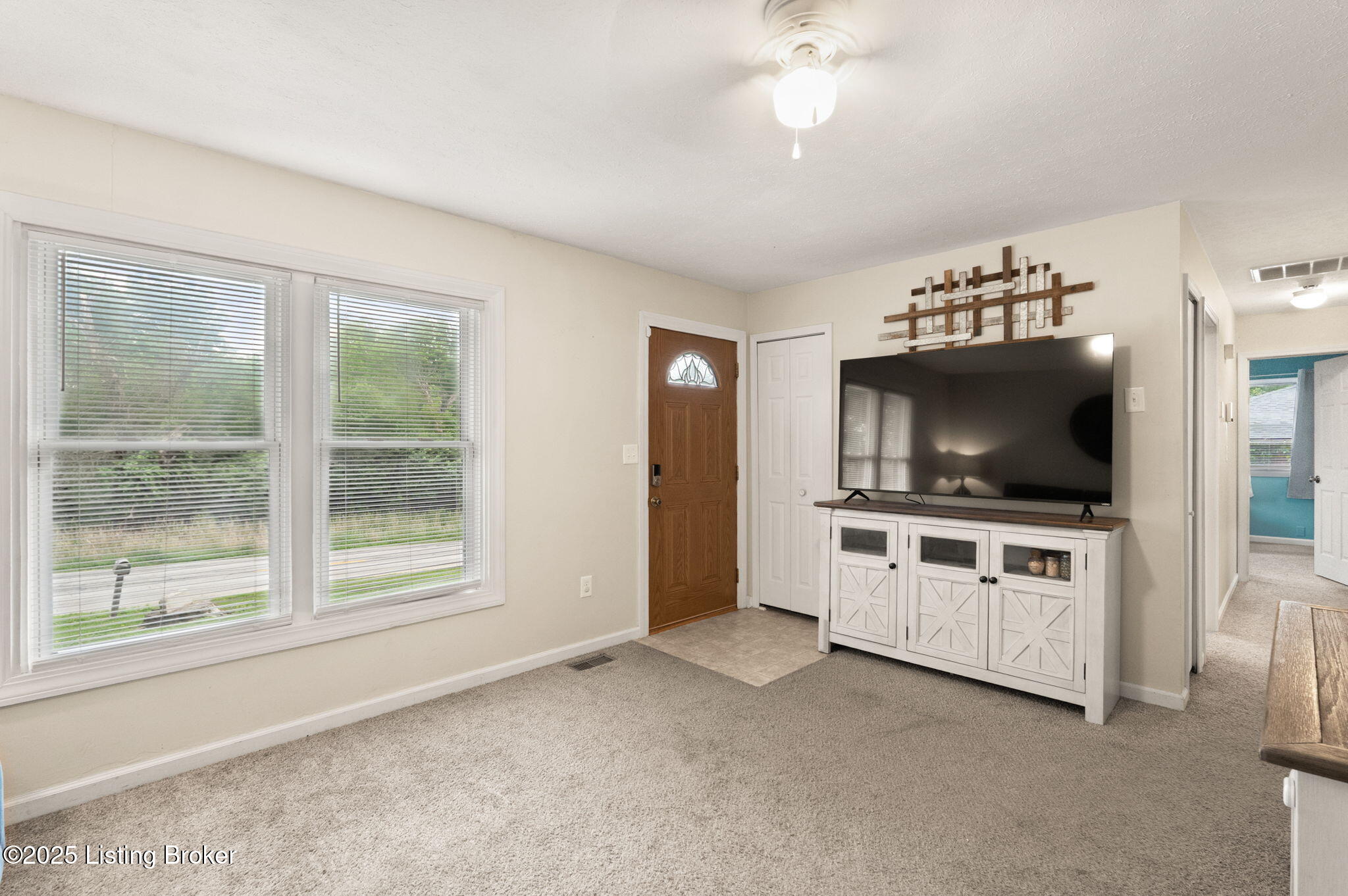 161 Sulphur Rd, New Castle, Pennsylvania image 4