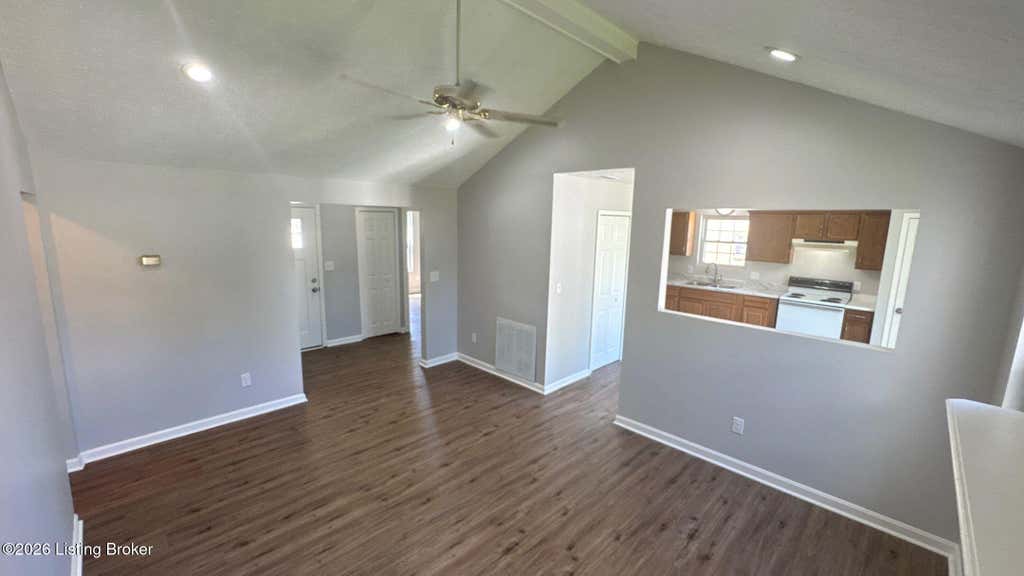 Photo of 10841 Dorton Dr, Louisville, KY 40272 (MLS # 1717184)