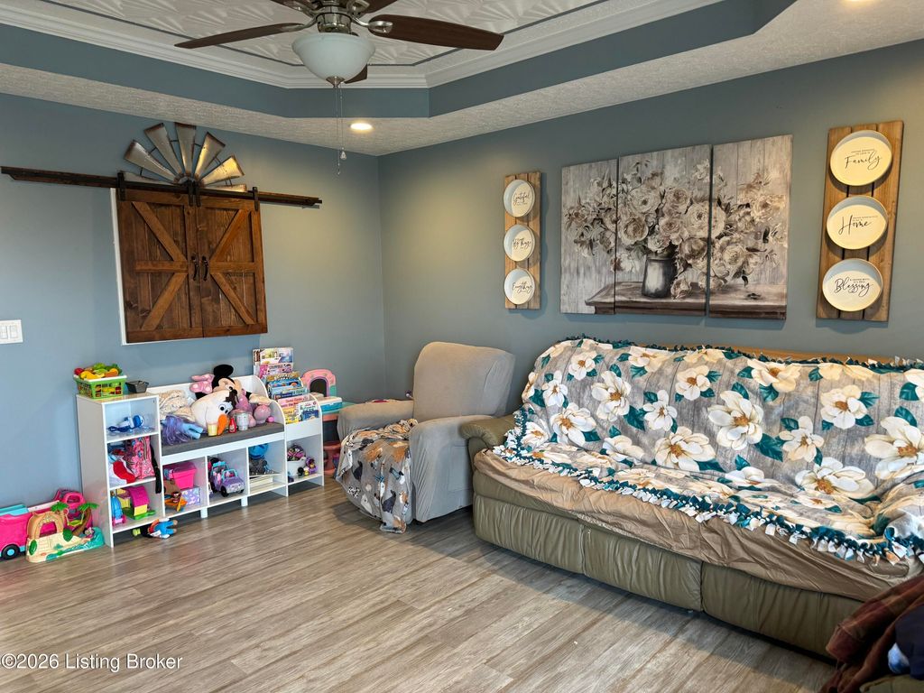 Photo of 106 Willow Creek Ct, Mt Washington, KY 40047 (MLS # 1710225)