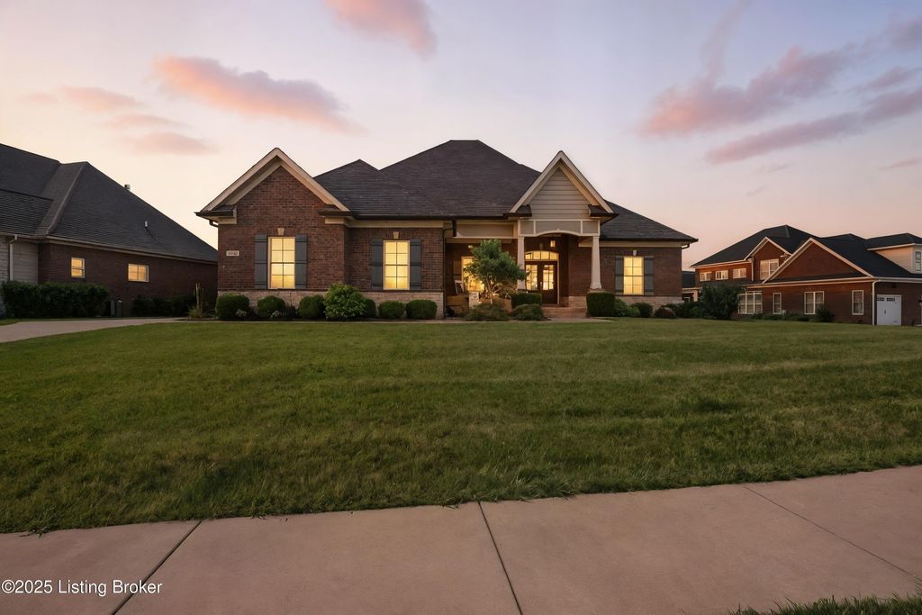 Photo of 7507 Greenfield Pl, Crestwood, KY 40014 (MLS # 1691533)