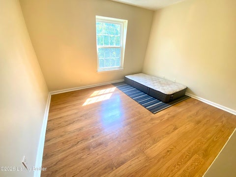 Tiny photo for 206 Flanders Ct #8, Louisville, KY 40218 (MLS # 1729693)