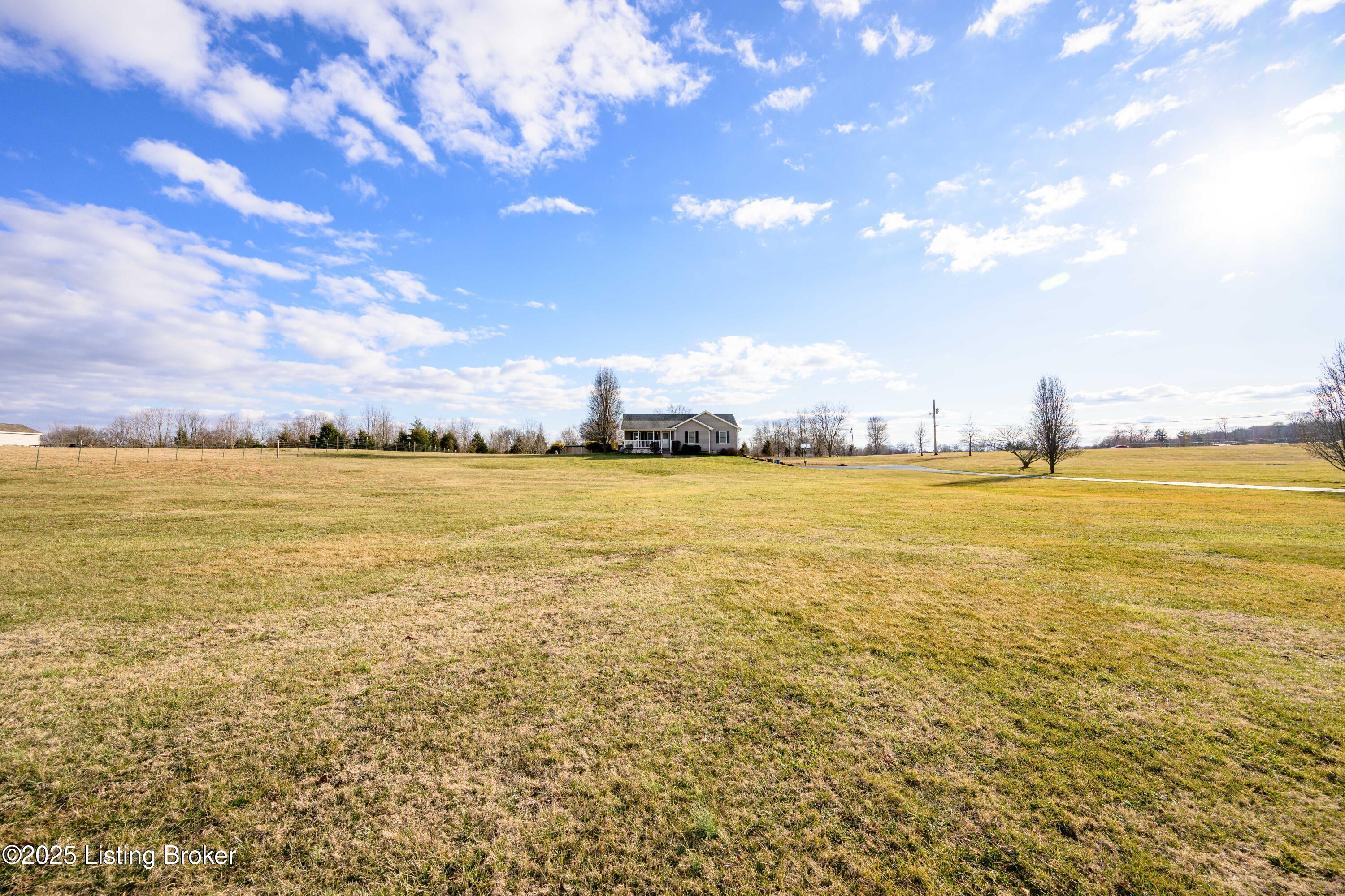 65 Carlton Ct, Vine Grove, Kentucky image 2