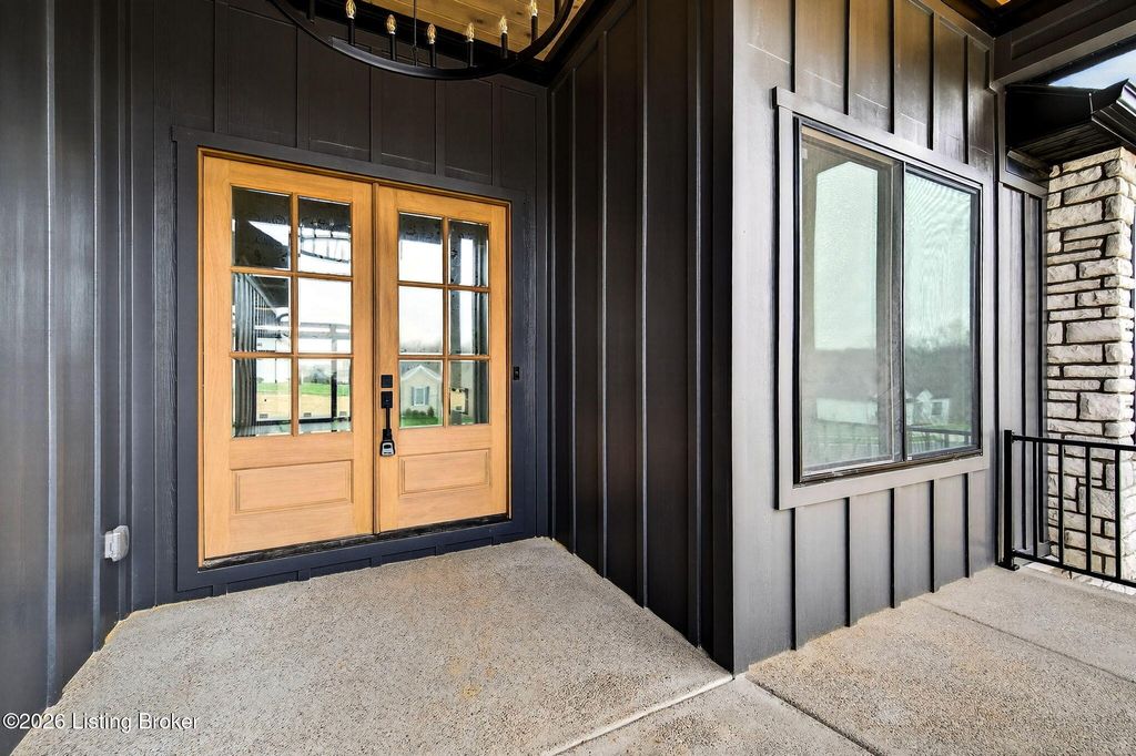 Photo of 1507 Lincoln Hill Way, Louisville, KY 40245 (MLS # 1713843)