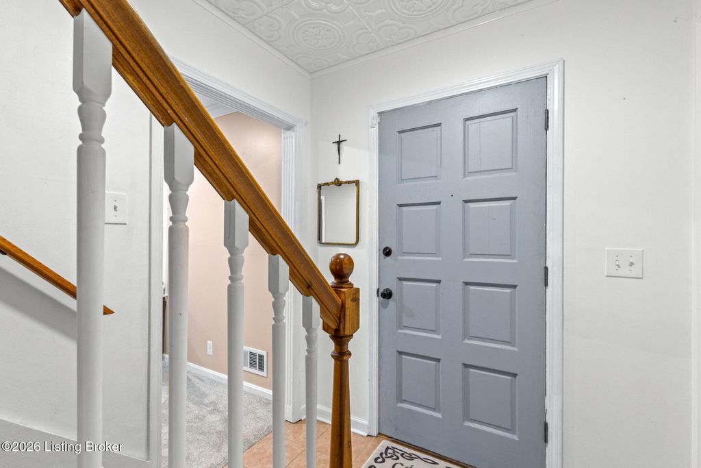 Photo of 2815 Goose Creek Rd, Louisville, KY 40242 (MLS # 1711215)