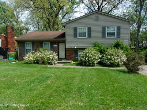 Photo of 5603 Mosswood Ln, Louisville, KY 40291 (MLS # 1714600)