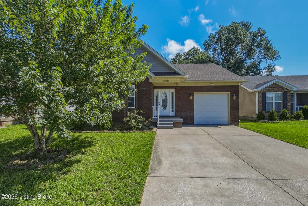 Photo of 13010 Bessels Blvd, Louisville, KY 40272 (MLS # 1723273)