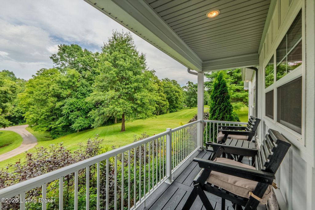 Photo of 5314 Brookswood Rd, Crestwood, KY 40014 (MLS # 1723329)