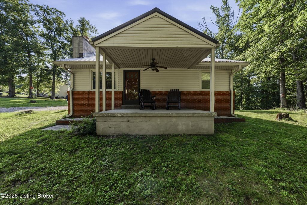 Photo of 133 Fairview Rdg Rd, Clarkson, KY 42726 (MLS # 1722138)