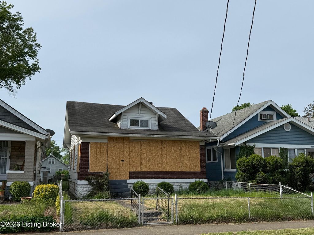 Photo of 4142 W Muhammad Ali Blvd, Louisville, KY 40212 (MLS # 1714490)