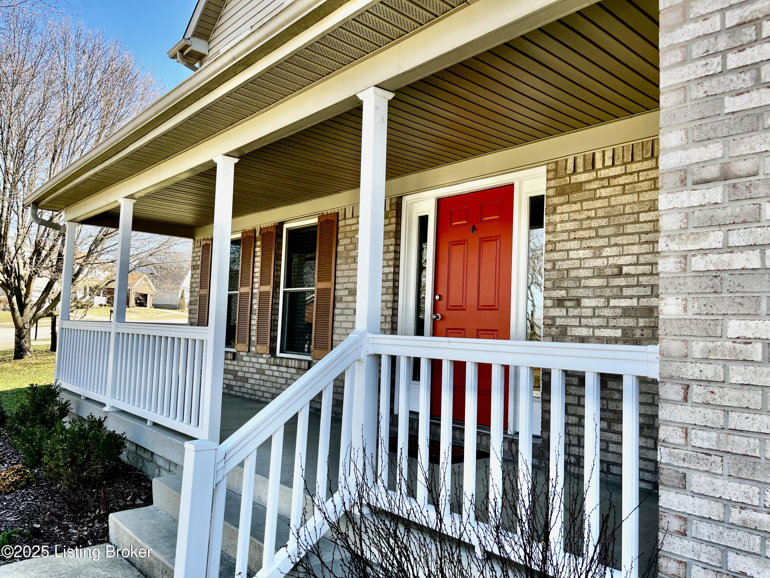 131 Lincoln Station Dr, Simpsonville, Kentucky image 2