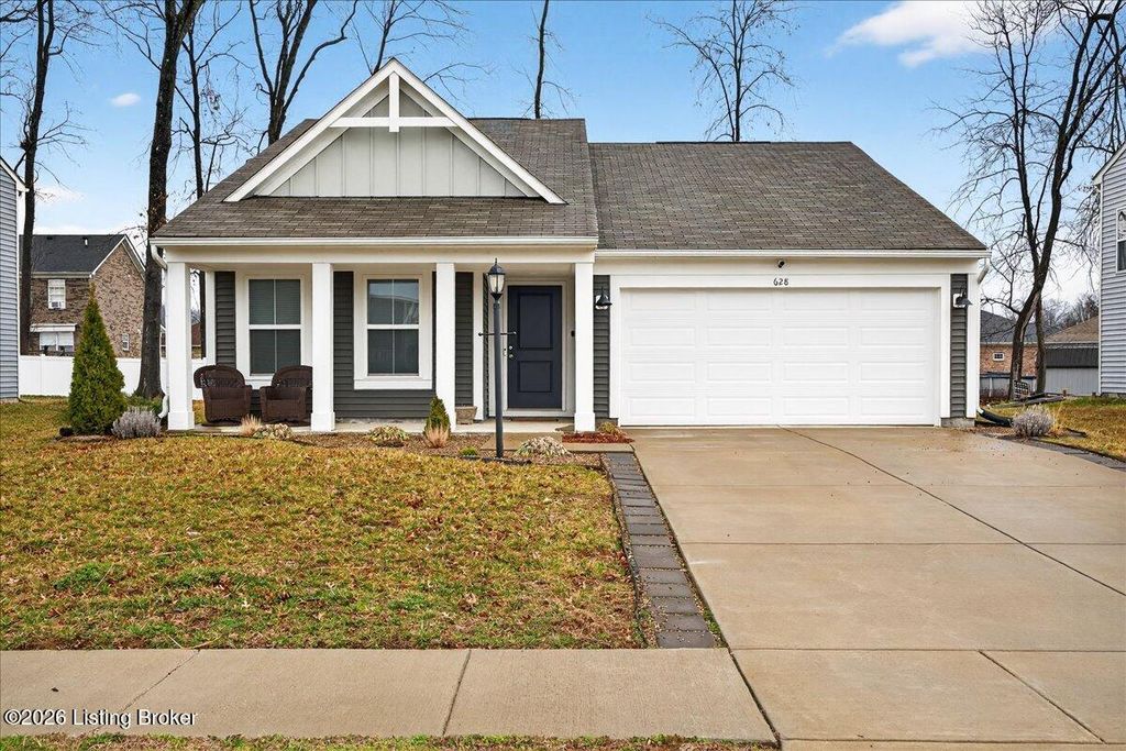 Photo of 628 Mallard Lake Blvd, Shepherdsville, KY 40165 (MLS # 1715692)