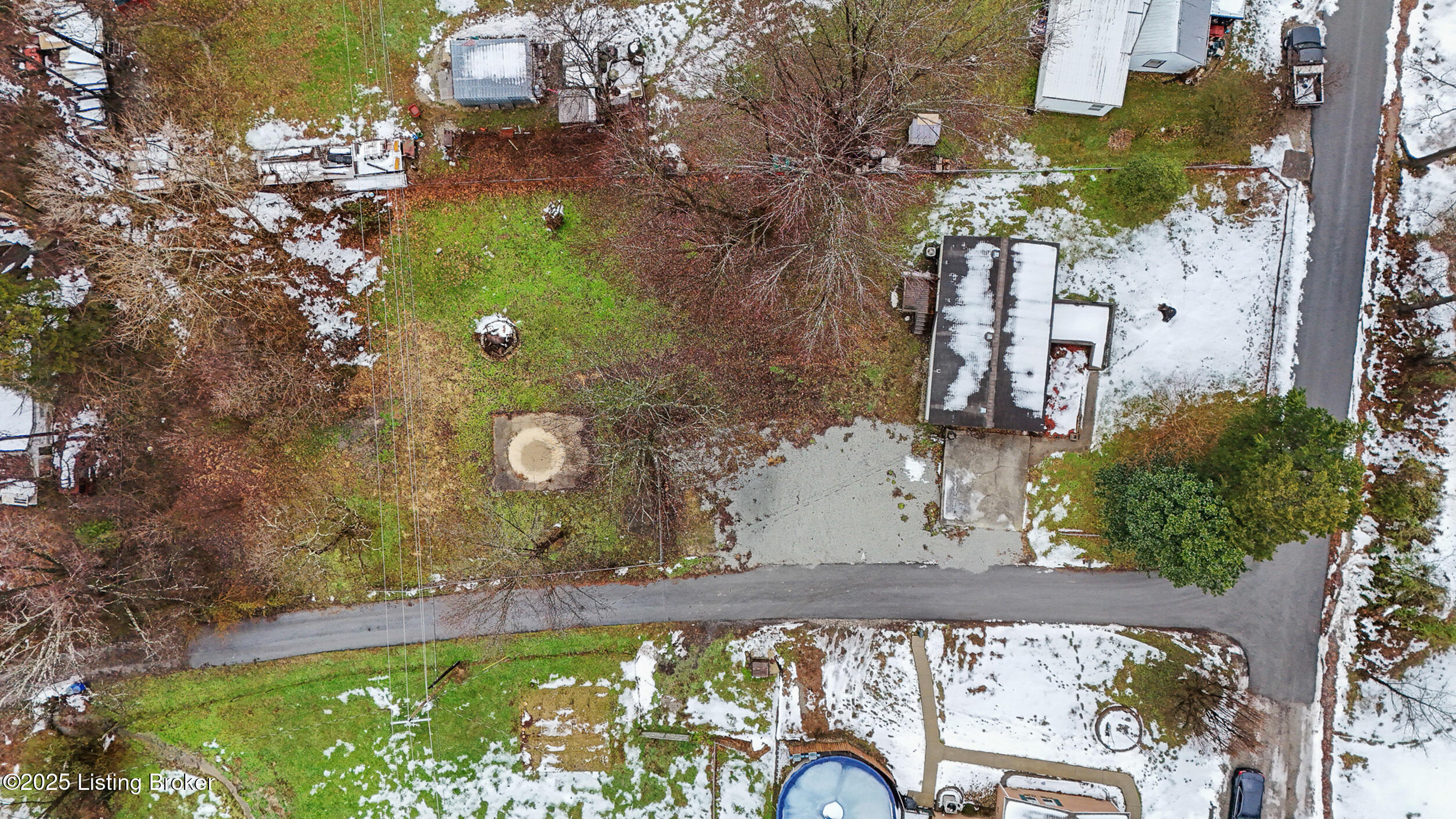 212 Highland Ave, Boston, Kentucky image 9