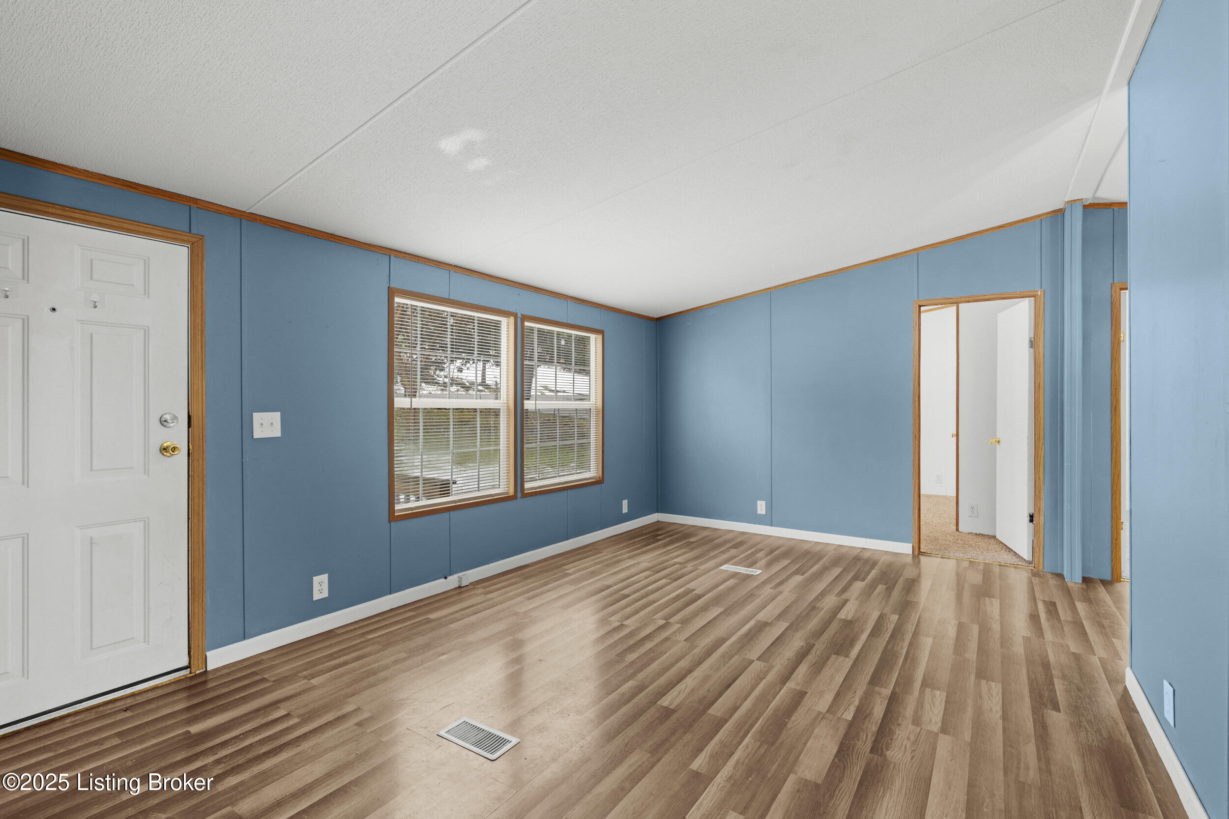 212 Highland Ave, Boston, Kentucky image 11