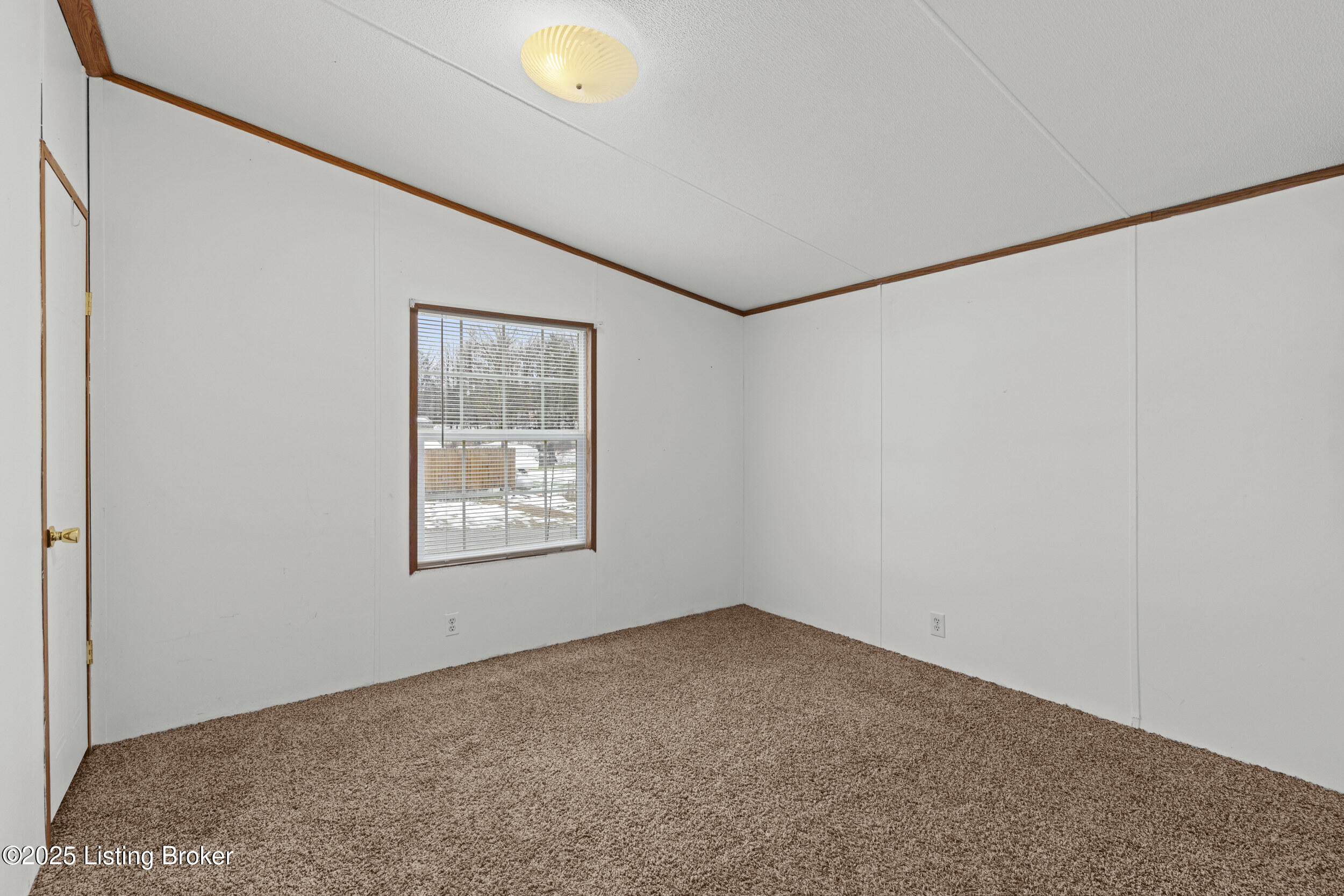 212 Highland Ave, Boston, Kentucky image 26