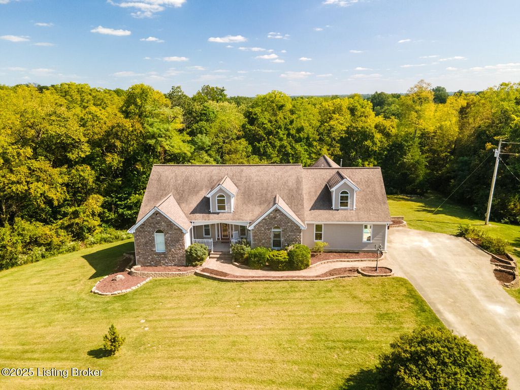 Photo of 59 Vanken Ridge Rd, Bedford, KY 40006 (MLS # 1711864)