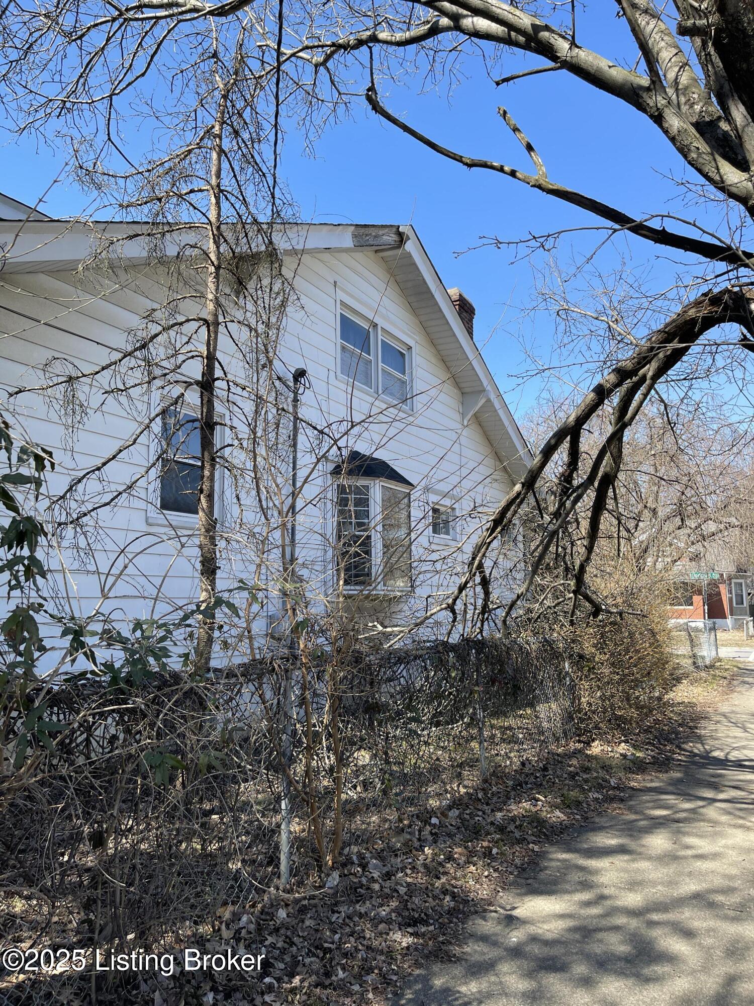 1536 Goddard Ave, Louisville, Kentucky image 3