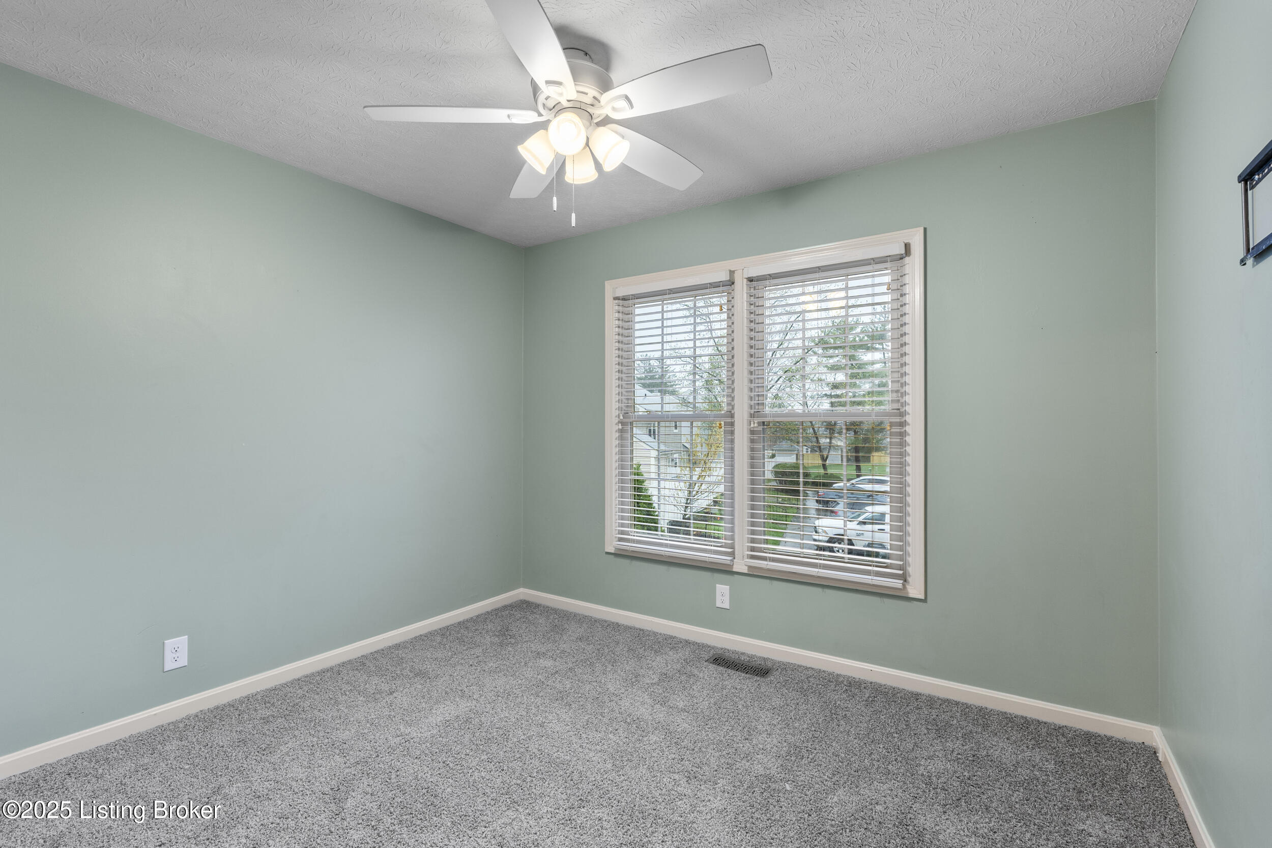 638 Cambridge Station Rd, Louisville, Kentucky image 27