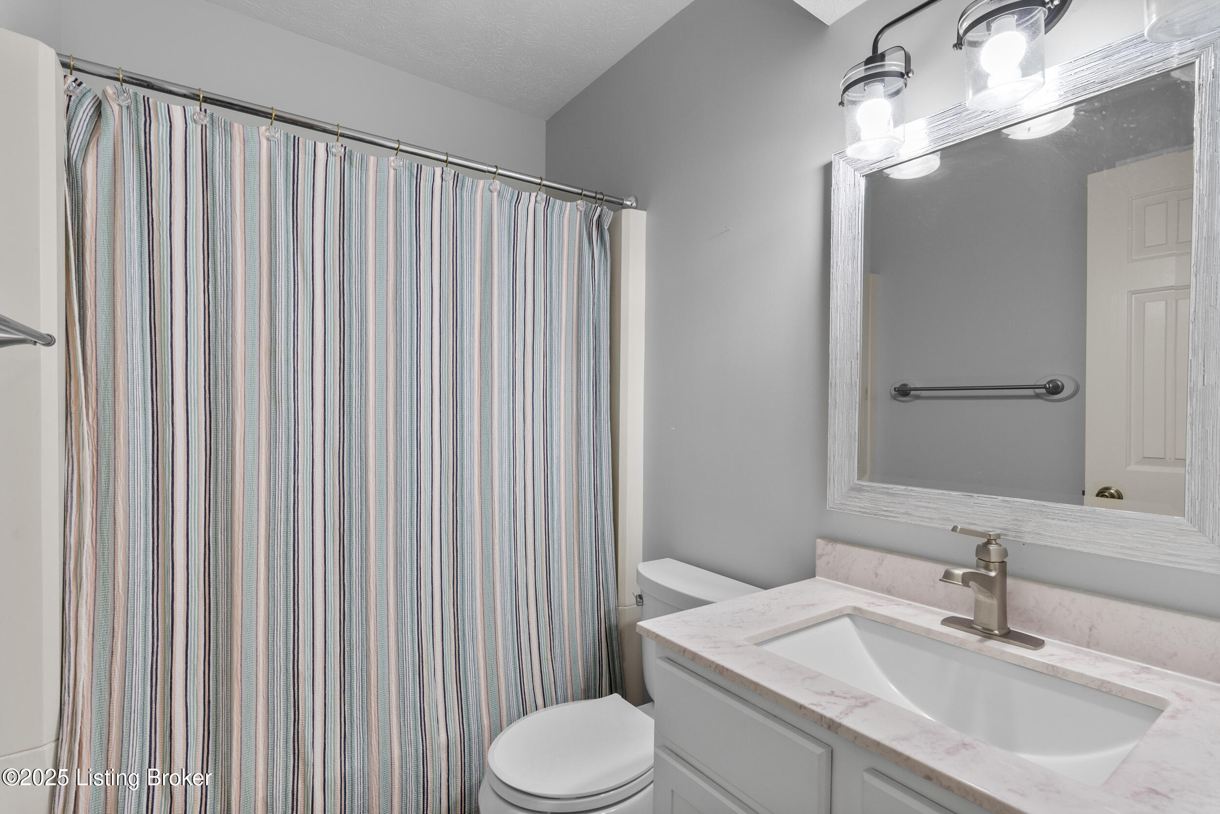 638 Cambridge Station Rd, Louisville, Kentucky image 29
