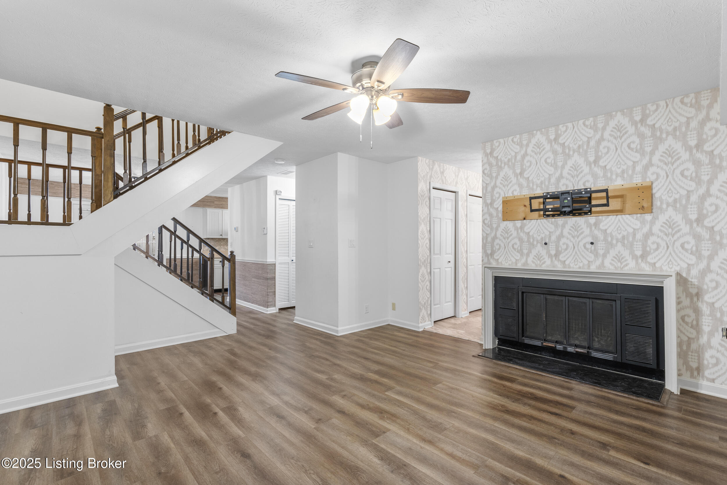 638 Cambridge Station Rd, Louisville, Kentucky image 4