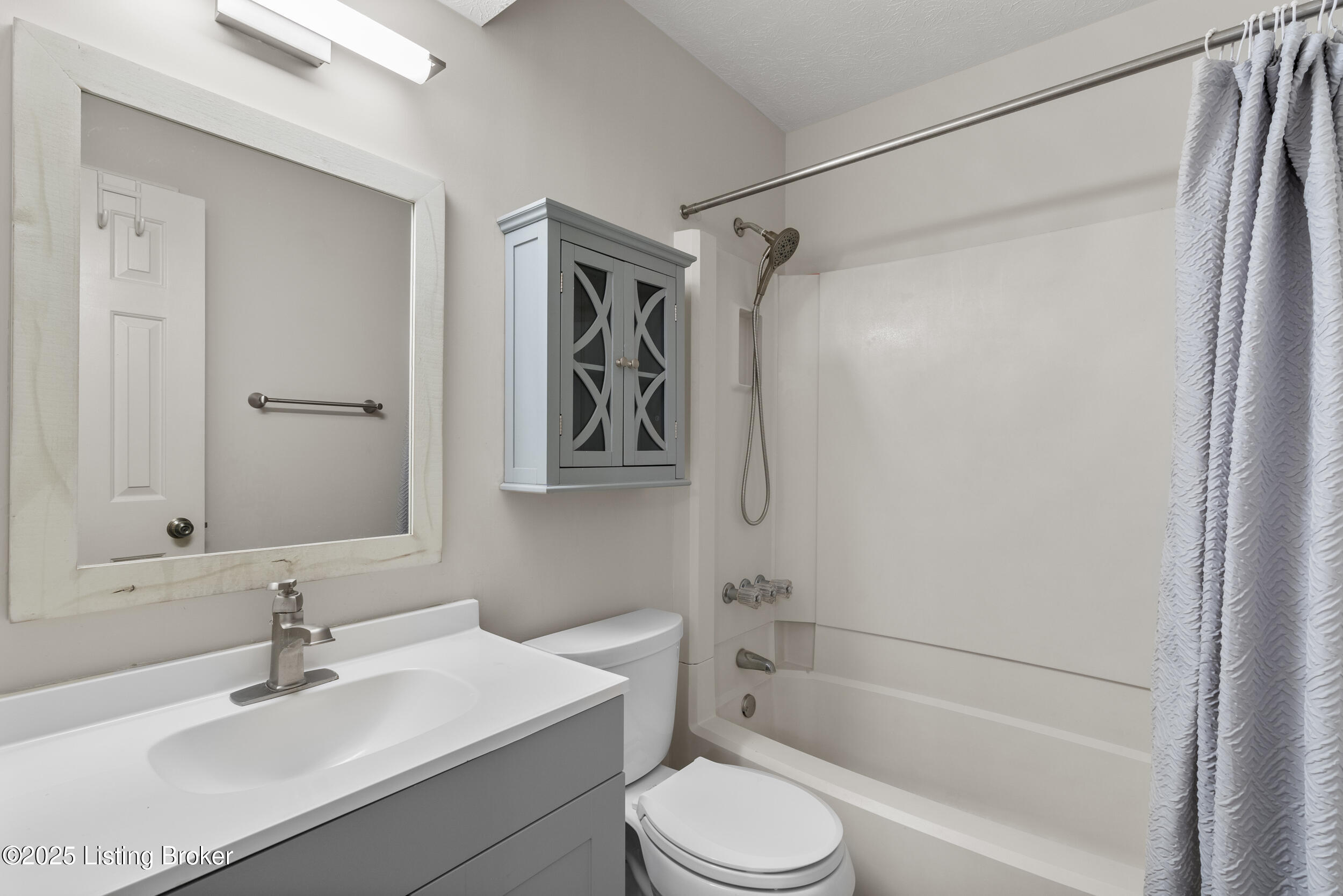 638 Cambridge Station Rd, Louisville, Kentucky image 24