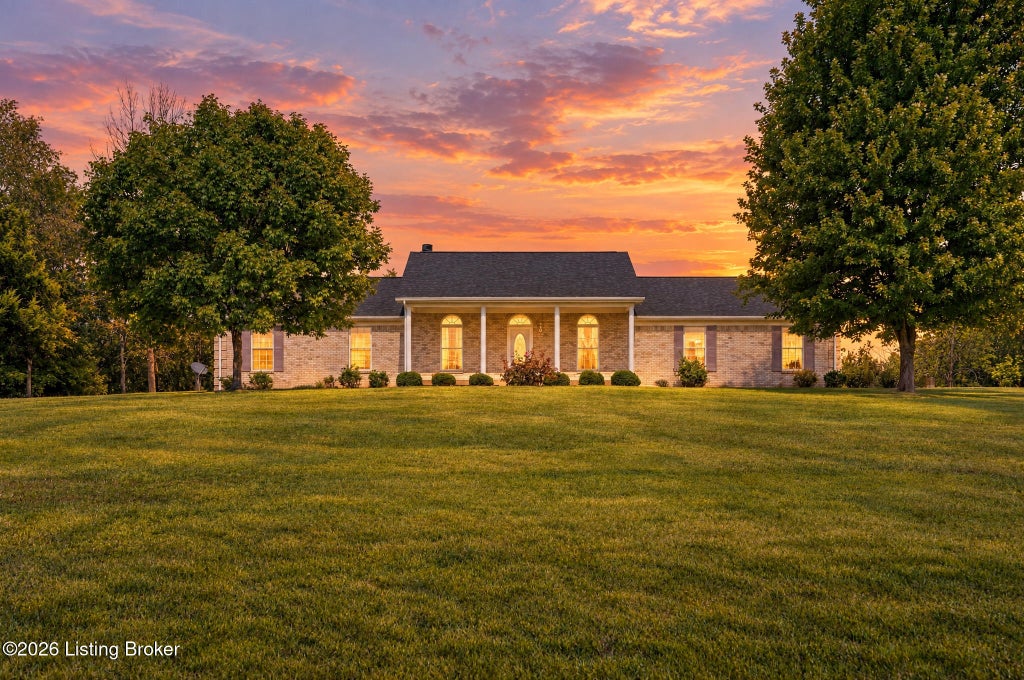 Photo of 1196 Deerwood Dr, Coxs Creek, KY 40013 (MLS # 1729595)