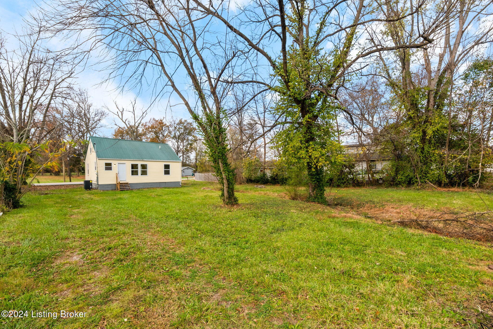 634 Main St, Lebanon Junction, Kentucky image 8