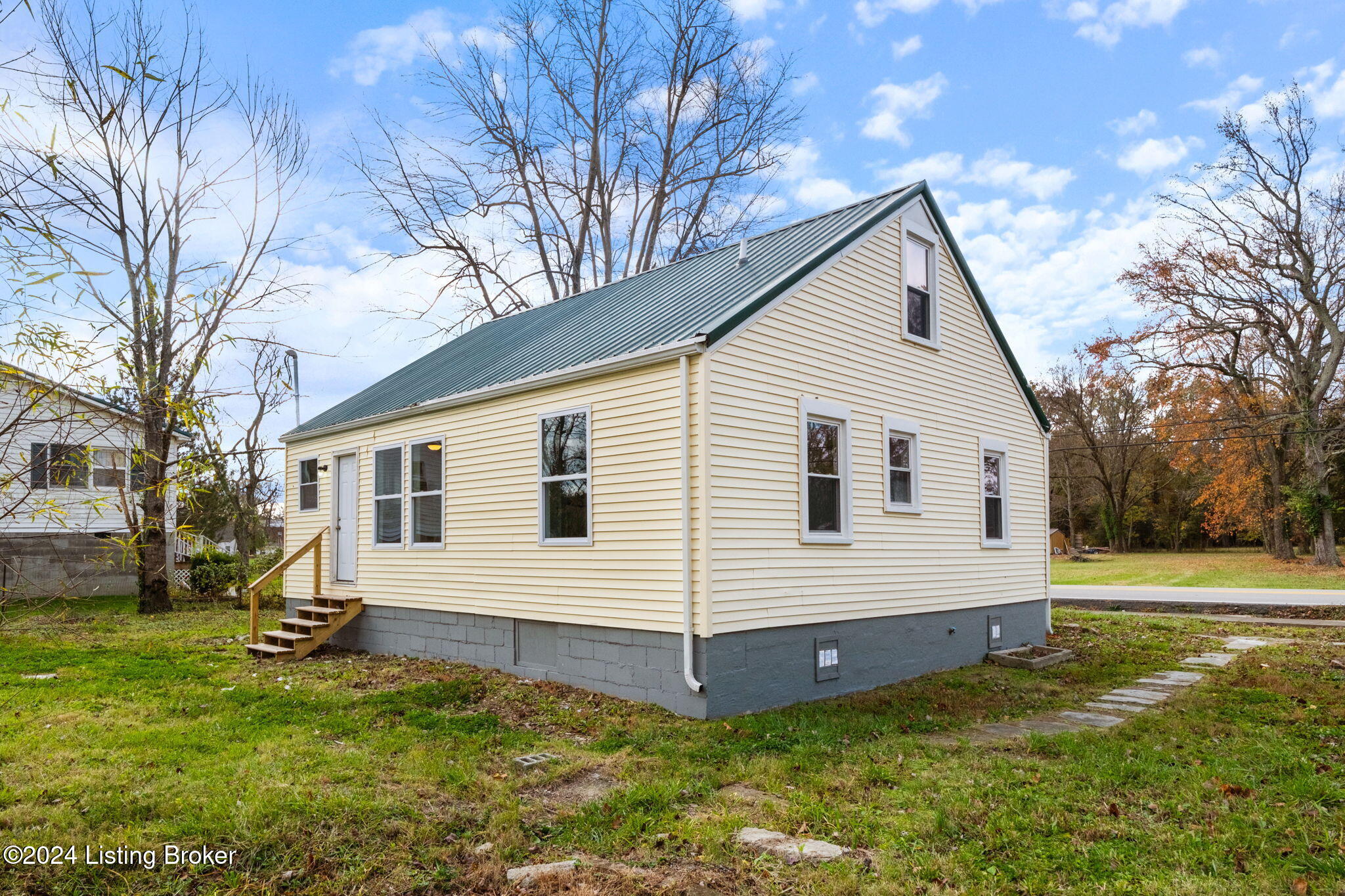 634 Main St, Lebanon Junction, Kentucky image 4