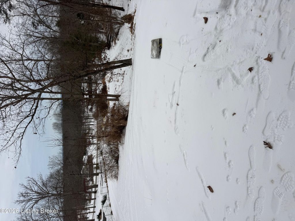 Photo of 569 Castleman Branch Rd, Shepherdsville, KY 40165 (MLS # 1708475)