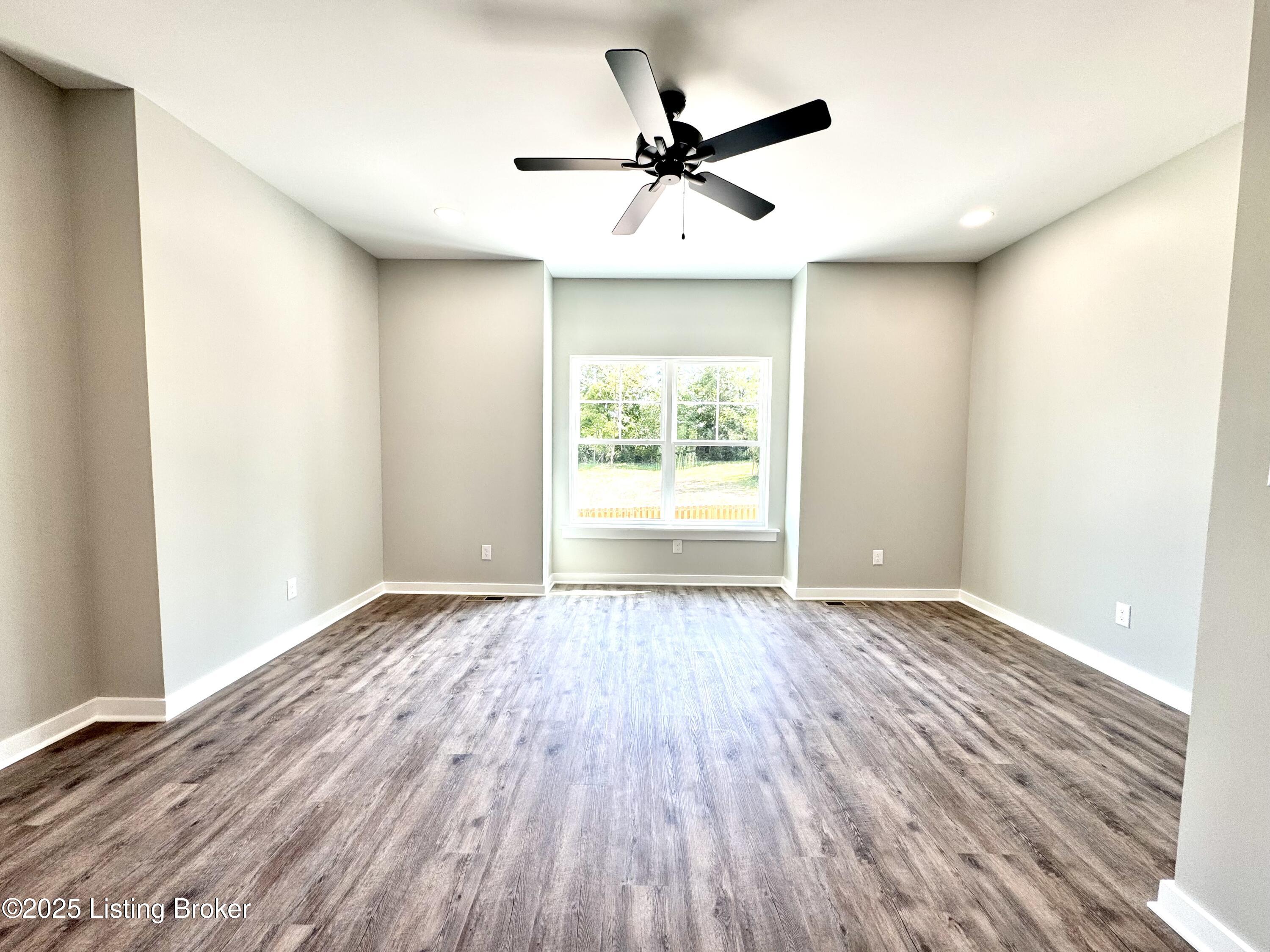 7008 Park Vue Dr, Crestwood, Kentucky image 9