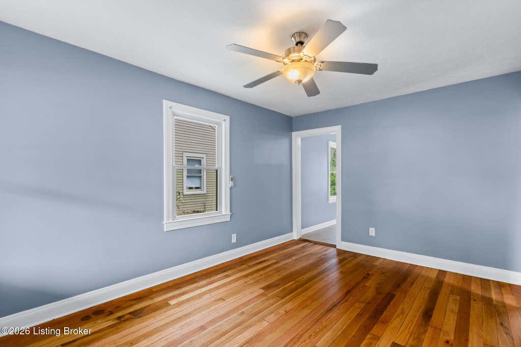 Photo of 1028 Camden Ave, Louisville, KY 40215 (MLS # 1724615)