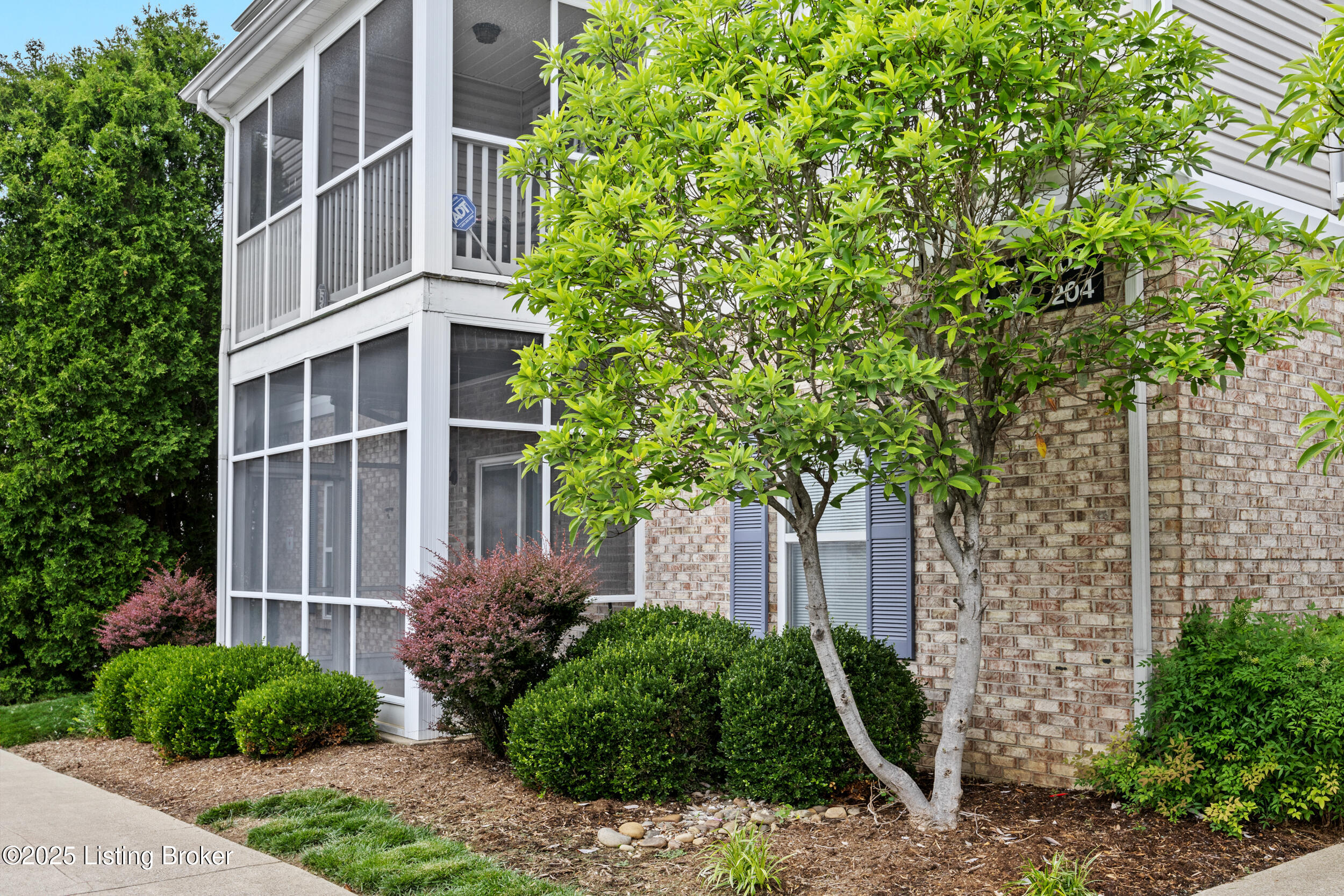 5305 Carolina Crossings Way #101, Louisville, Kentucky image 1
