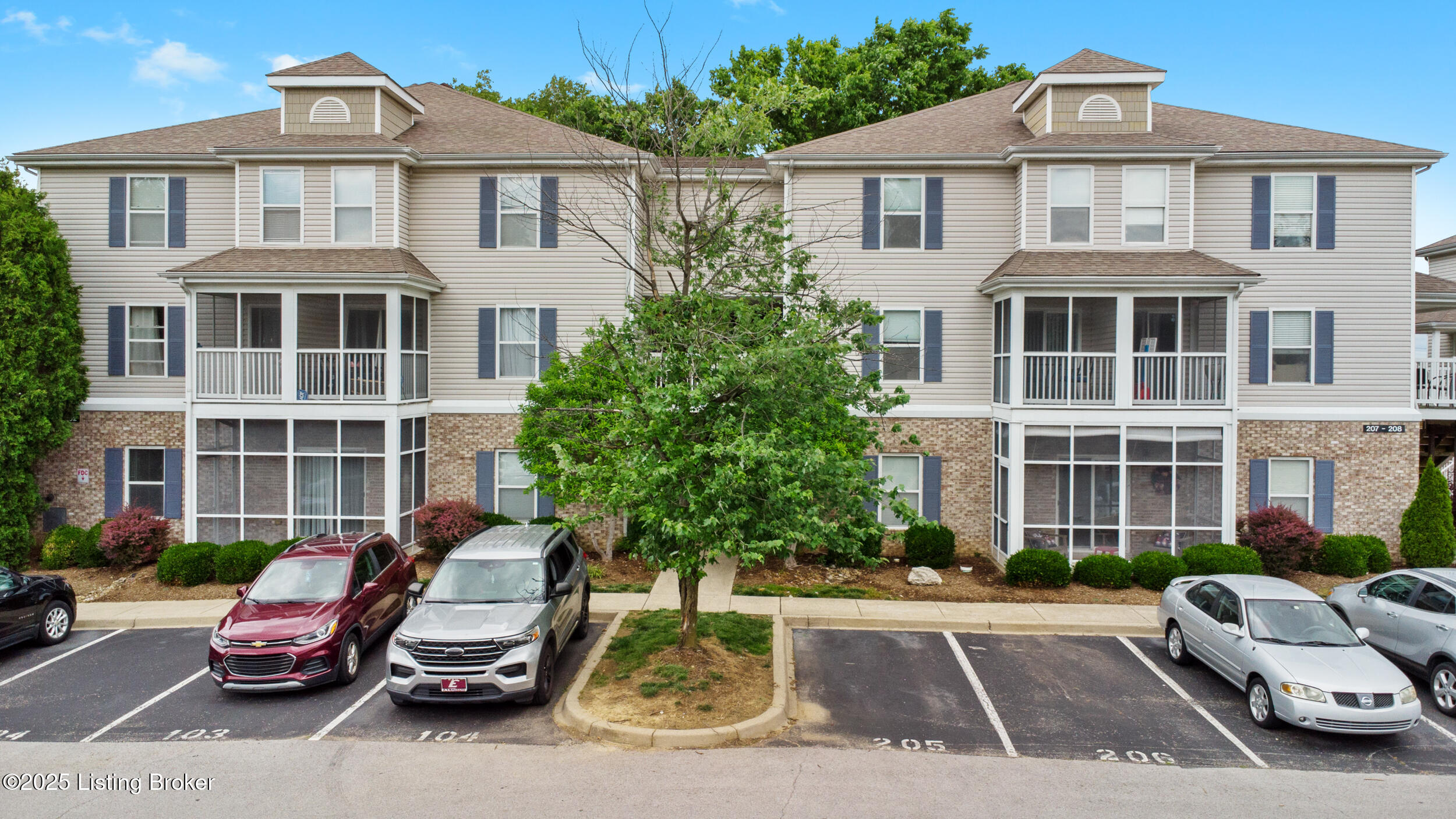 5305 Carolina Crossings Way #101, Louisville, Kentucky image 22
