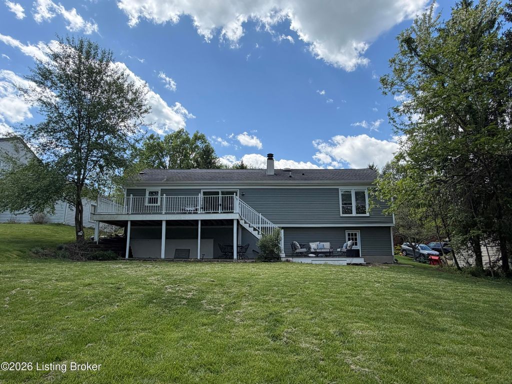 Photo of 1207 Pheasant Ridge Rd, Goshen, KY 40026 (MLS # 1714976)