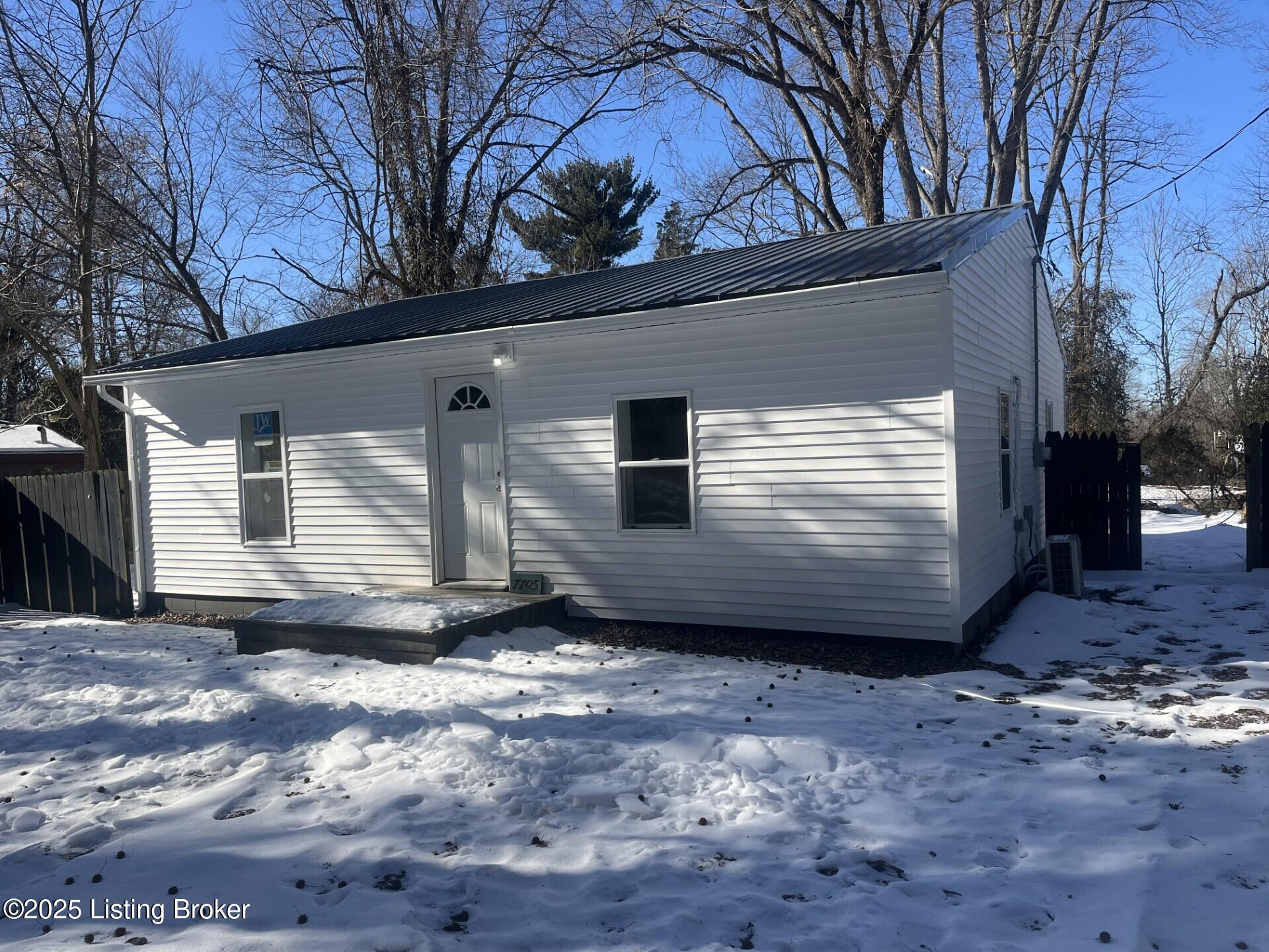 7705 Fraziertown Rd, Pewee Valley, Kentucky image 1