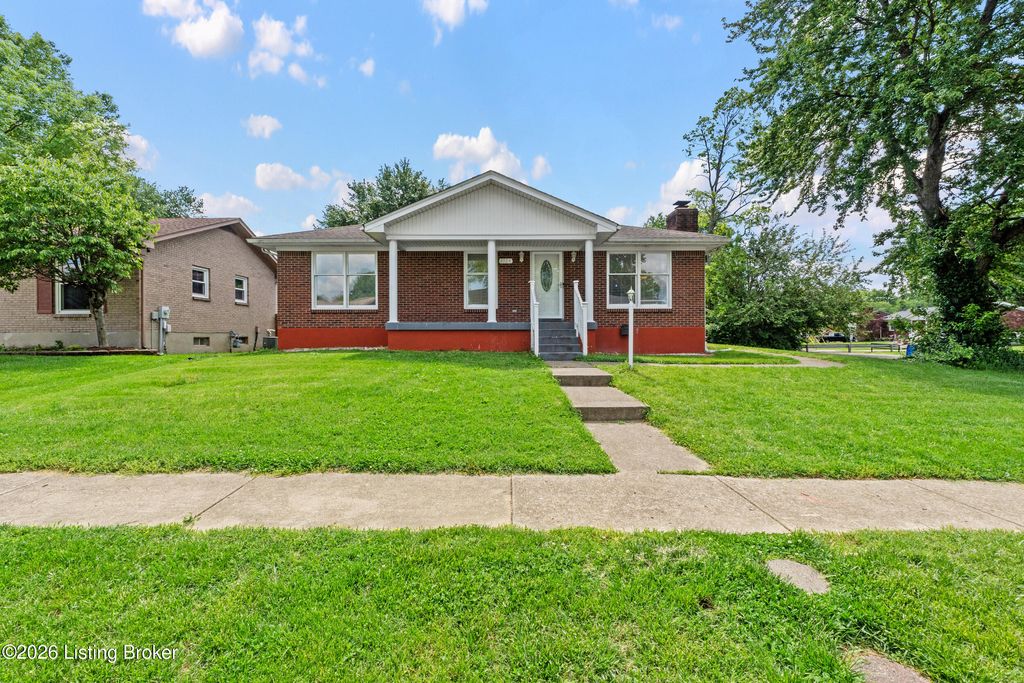 Photo of 4524 Sandhill Rd, Louisville, KY 40219 (MLS # 1715949)