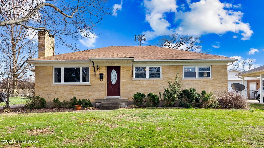 Photo of 8426 Newstead Ave, Louisville, KY 40219 (MLS # 1711193)