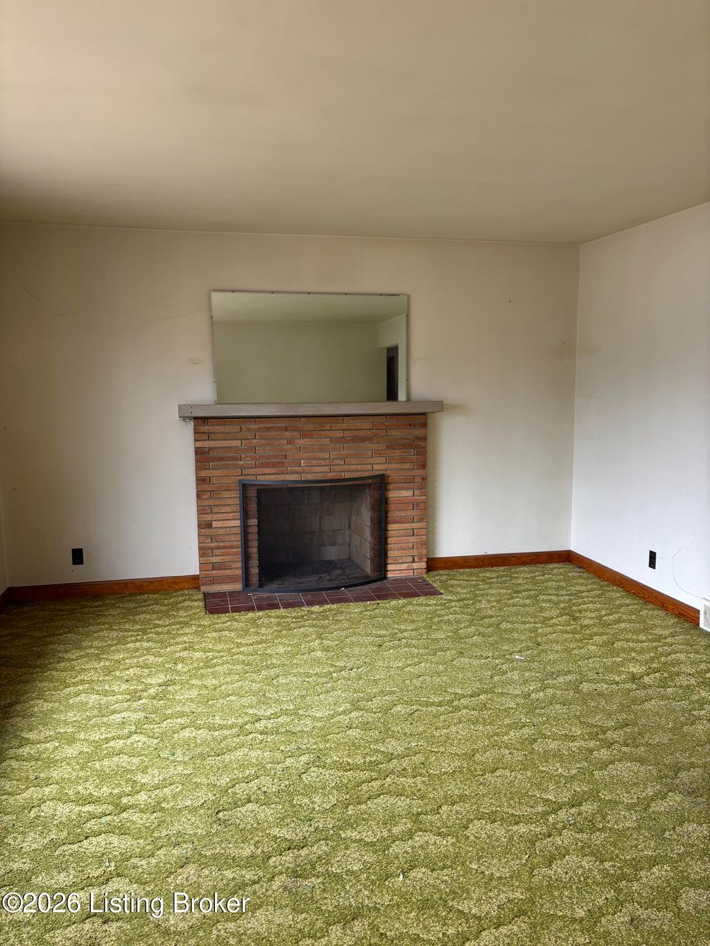 Photo of 9801 Fireside Dr, Louisville, KY 40272 (MLS # 1706804)