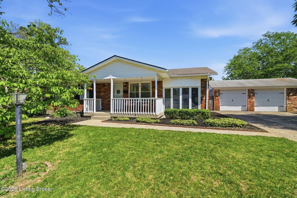 Photo of 4101 Chambers Way, Louisville, KY 40299 (MLS # 1715354)