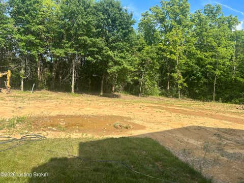 Homes For Sale - 8203 Roseborough Rd<br/> Louisville, KY 40228