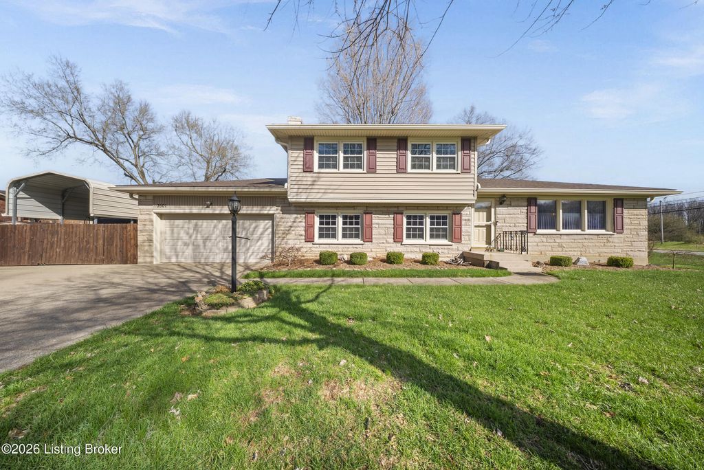 Photo of 3501 Locklee Rd, Louisville, KY 40214 (MLS # 1712003)