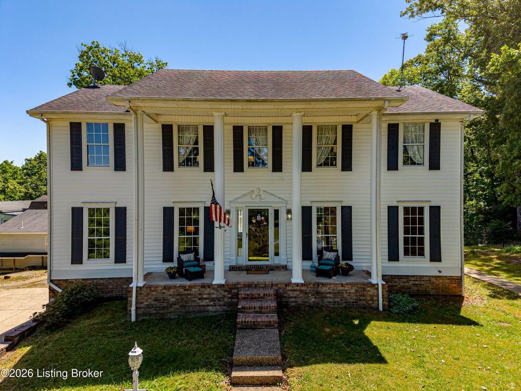 Photo of 7 Oakwood Ct, Rineyville, KY 40162 (MLS # 1717455)