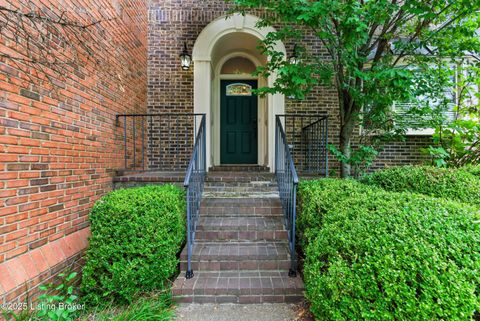 Photo of 295 Patchen Dr, Lexington, KY 40517 (MLS # 1705847)