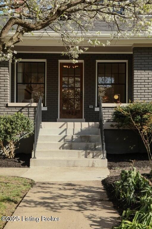 1922 Alfresco Pl, Louisville, Pennsylvania image 2