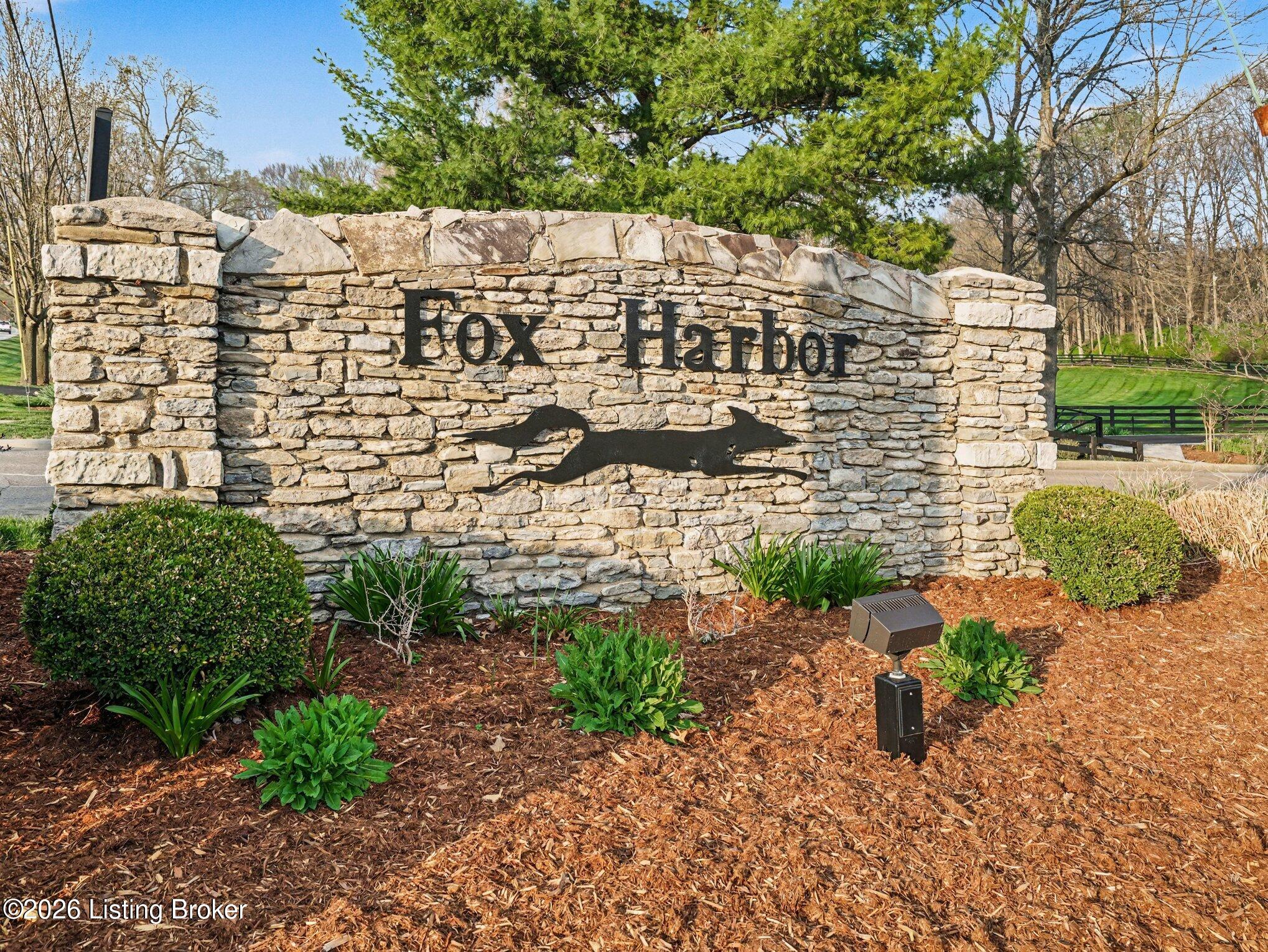 7231 Fox Harbor Rd