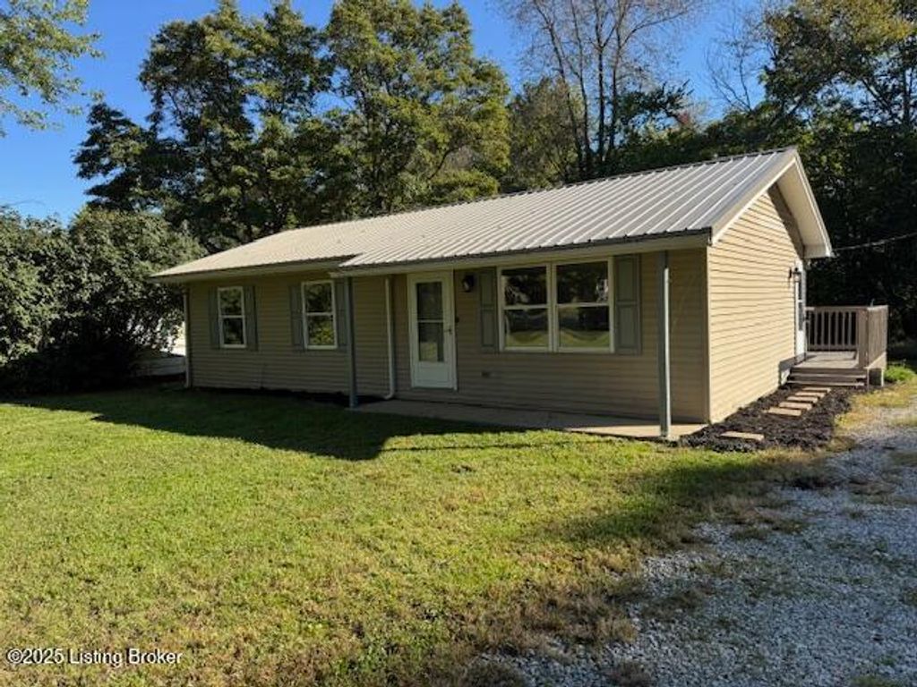 Photo of 144 Greenbriar Rd, Milton, KY 40045 (MLS # 1700606)