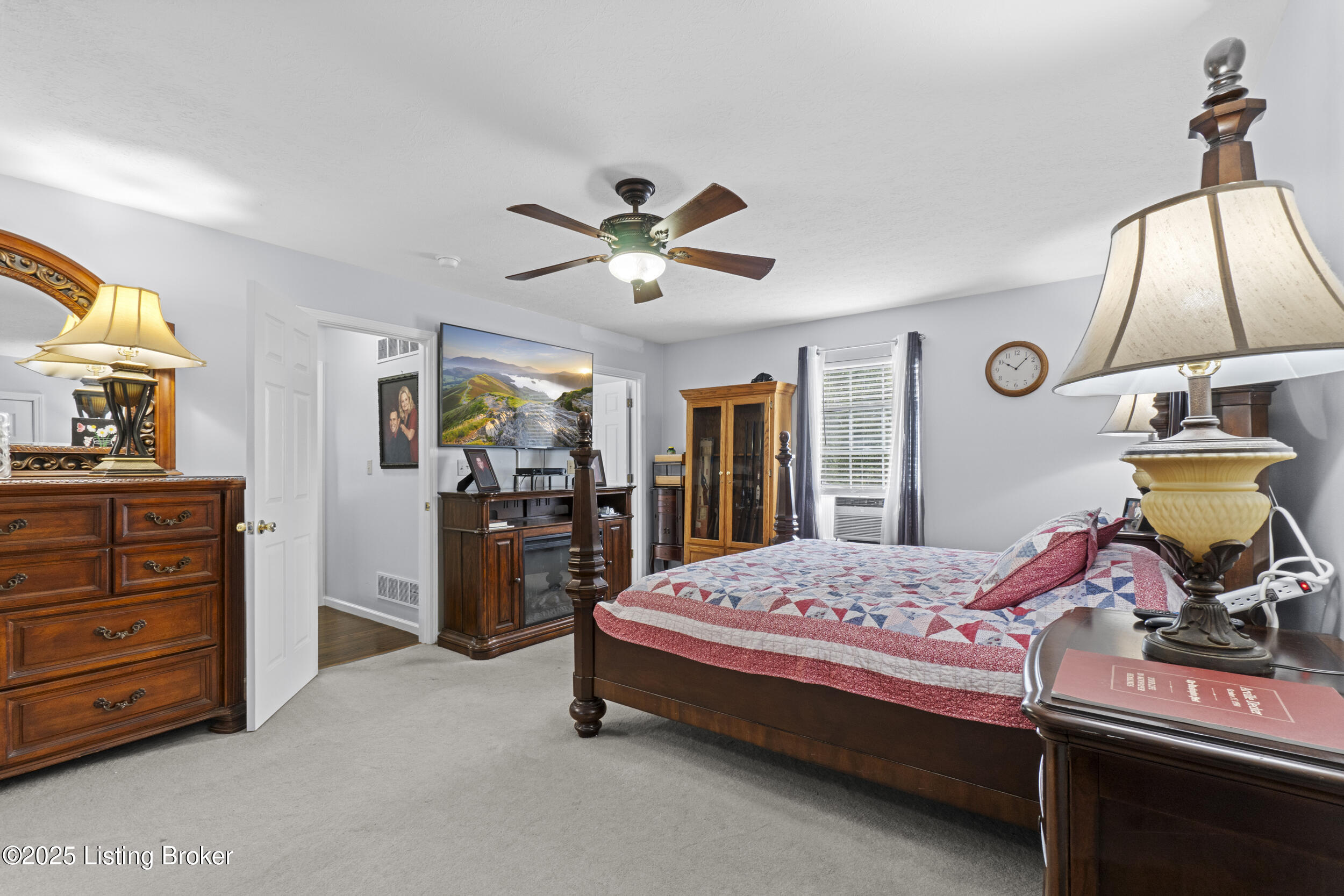 6107 Schreiner Ct, Louisville, Kentucky image 35